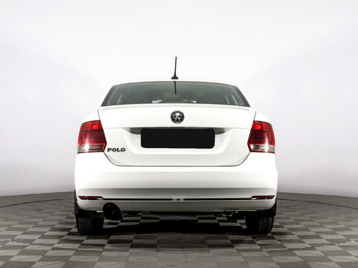 Б/У Фольксваген Поло 2018 года. Фото: #4