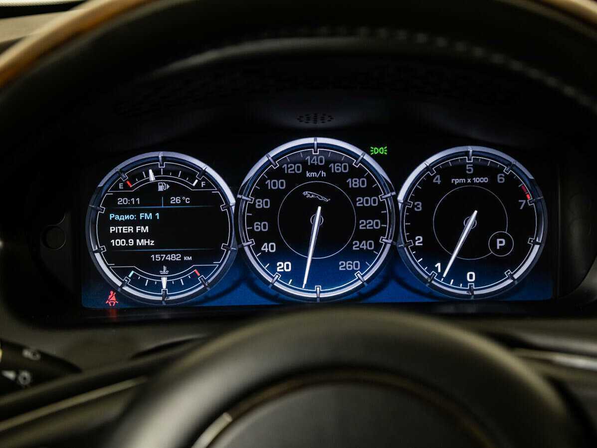 Jaguar XJ 2013 года с пробегом. Фото: #11