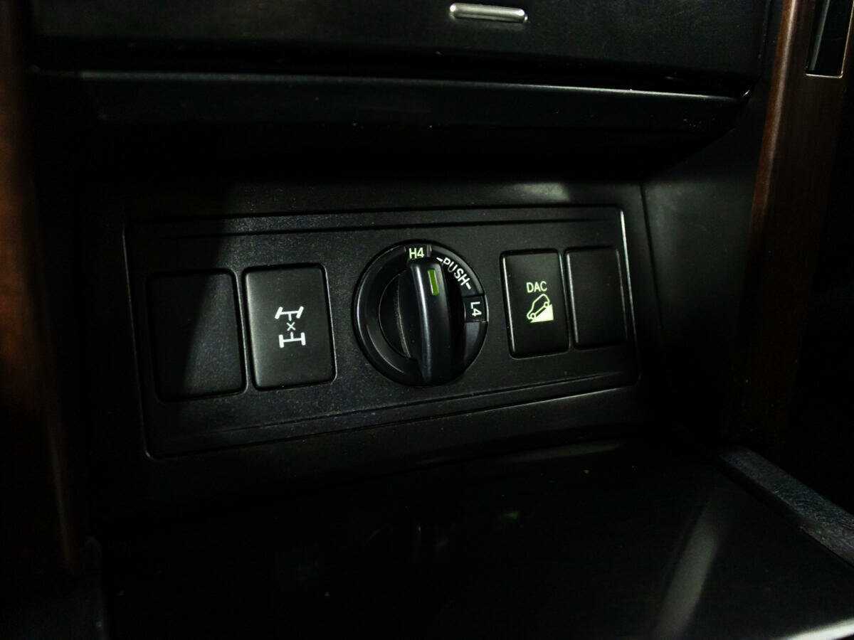 Toyota Land Cruiser Prado 2014 года с пробегом. Фото: #15