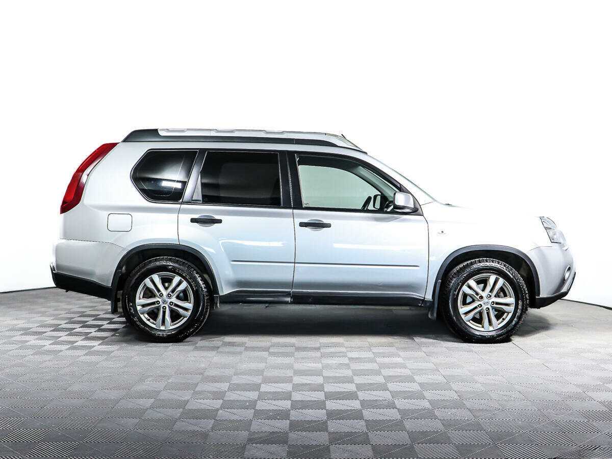 Nissan X-Trail 2013 года с пробегом. Фото: #2