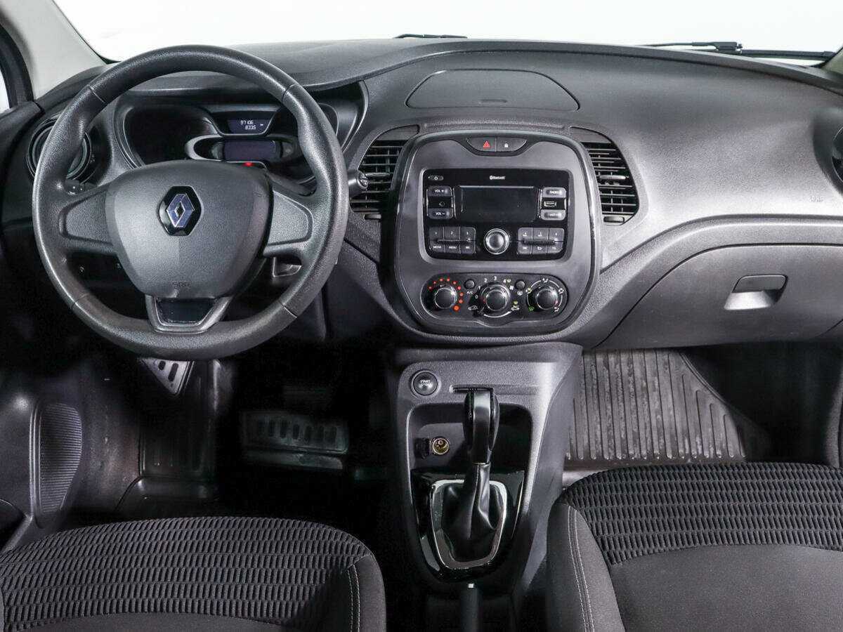 Б/У Рено Каптюр 2018 года. Фото: #9