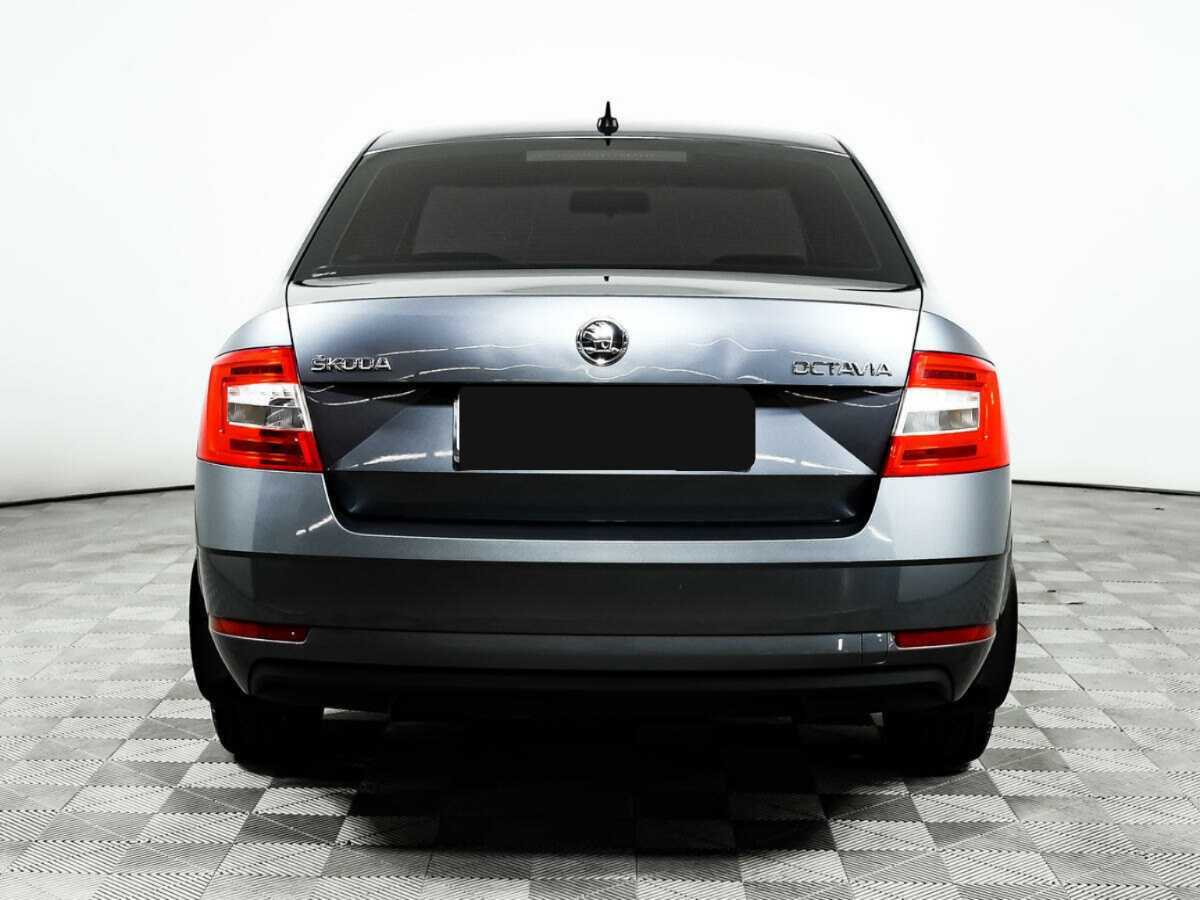 Б/У Шкода Октавия 2019 года. Фото: #5