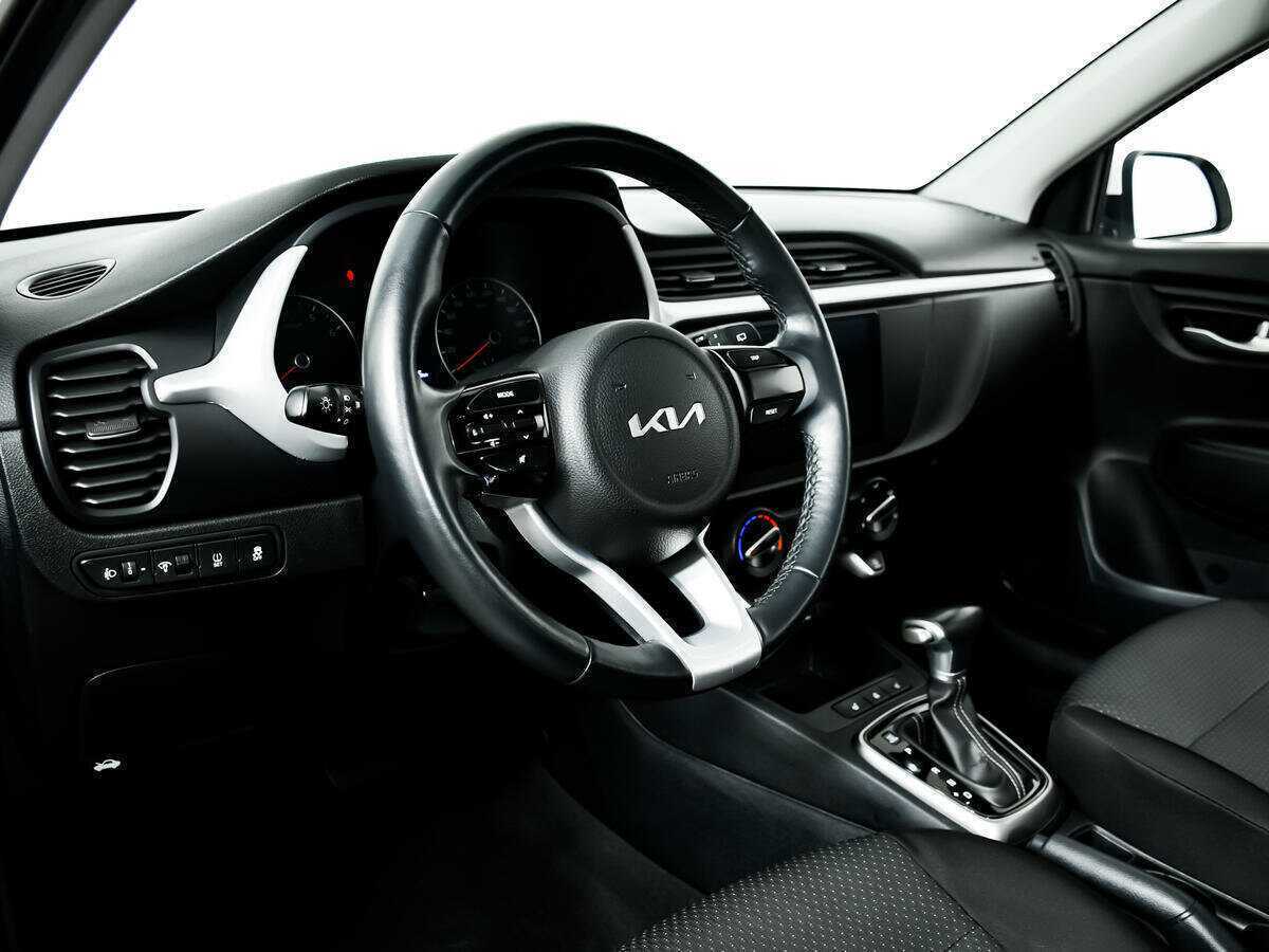 Б/У Киа Рио 2021 года. Фото: #12