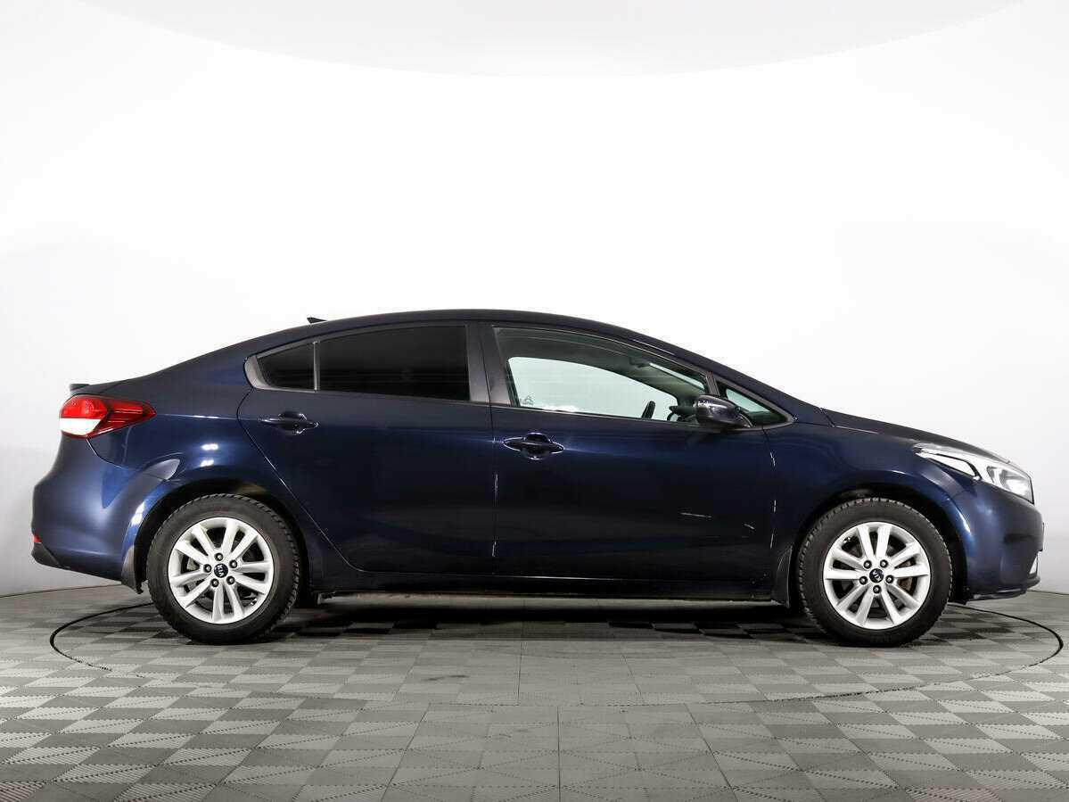 Б/У Киа Церато 2018 года. Фото: #3