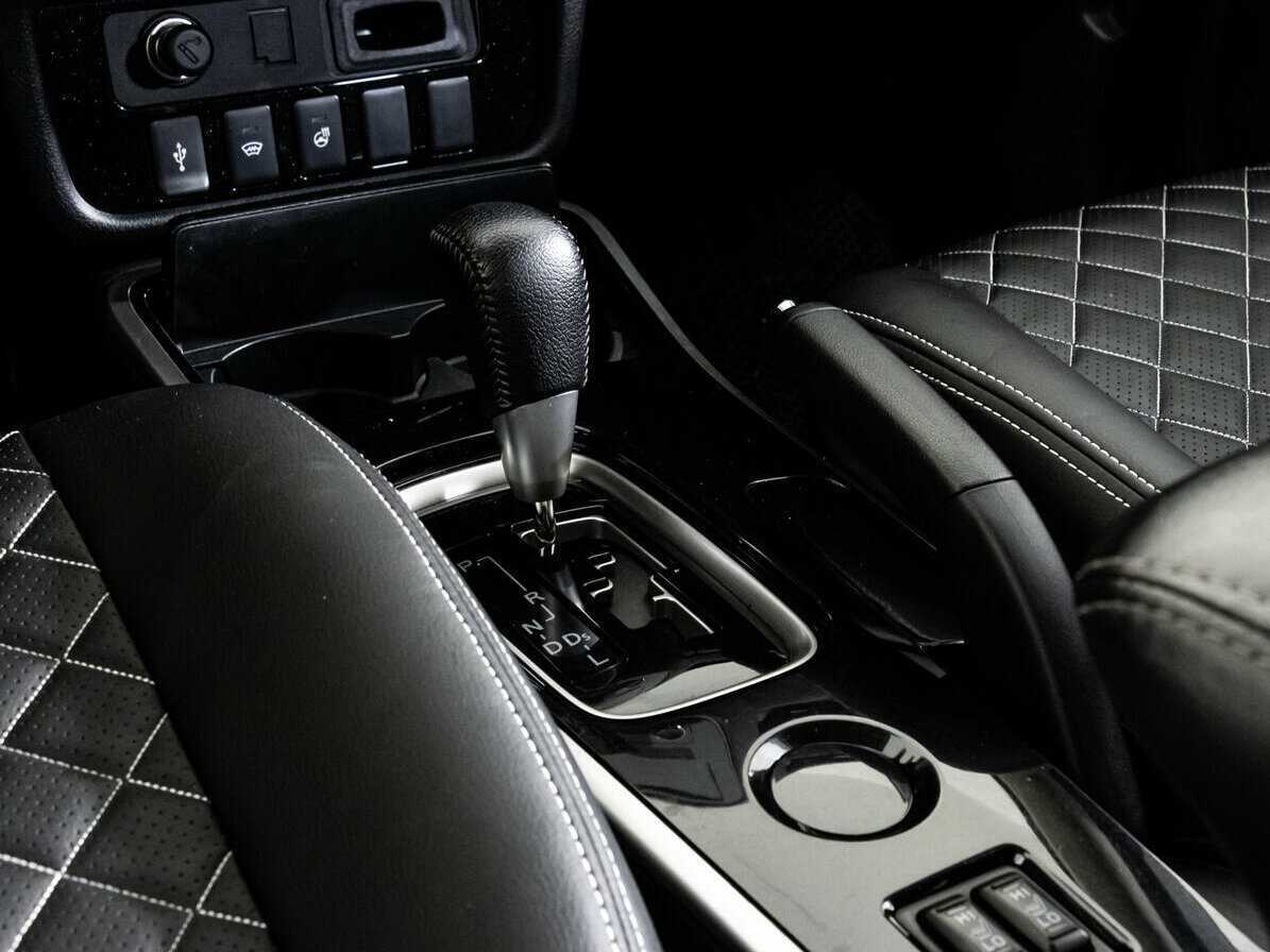 Б/У Митсубиши Оутлэндер 2020 года. Фото: #11