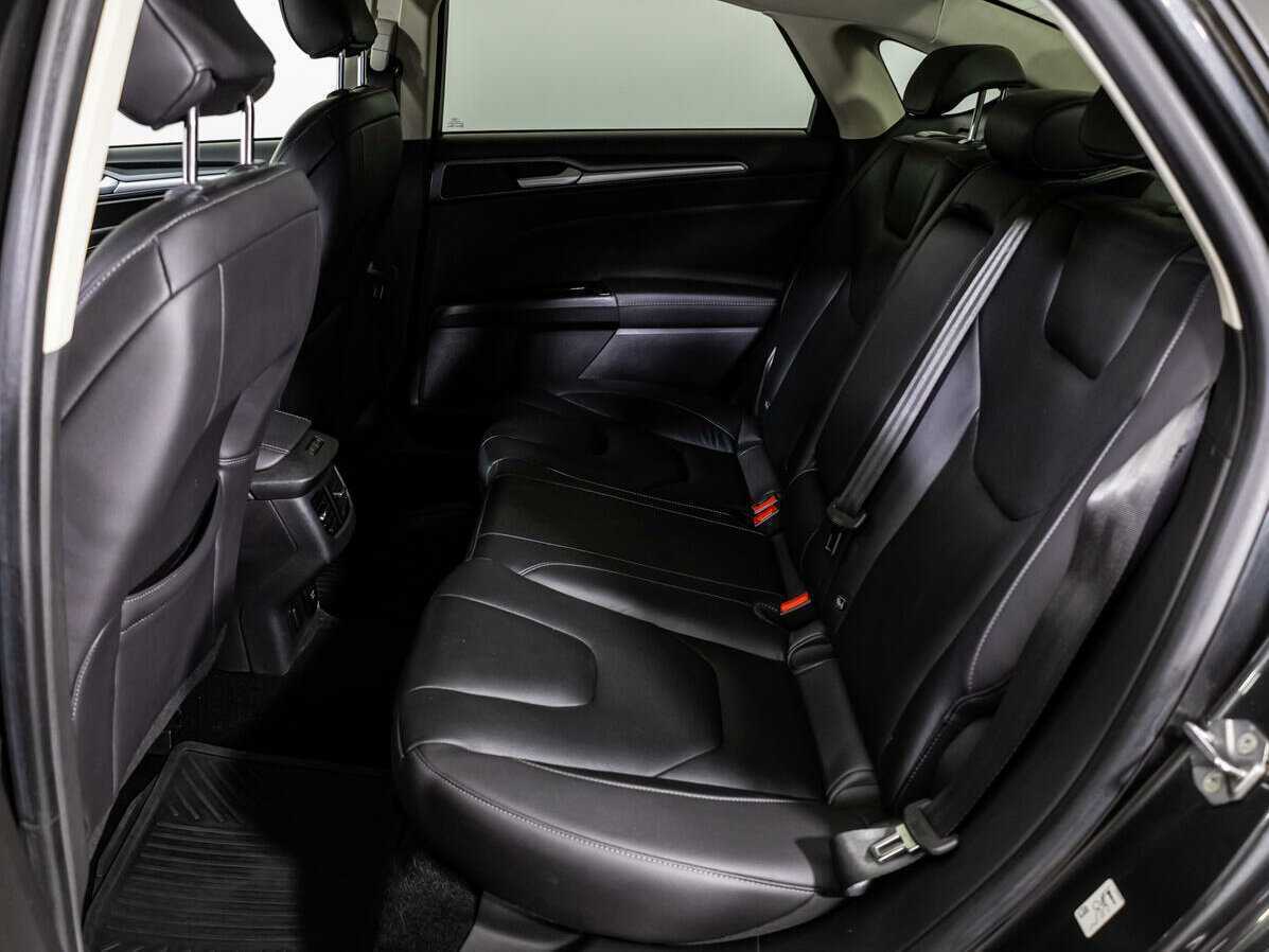 Б/У Форд Мондео 2018 года. Фото: #9