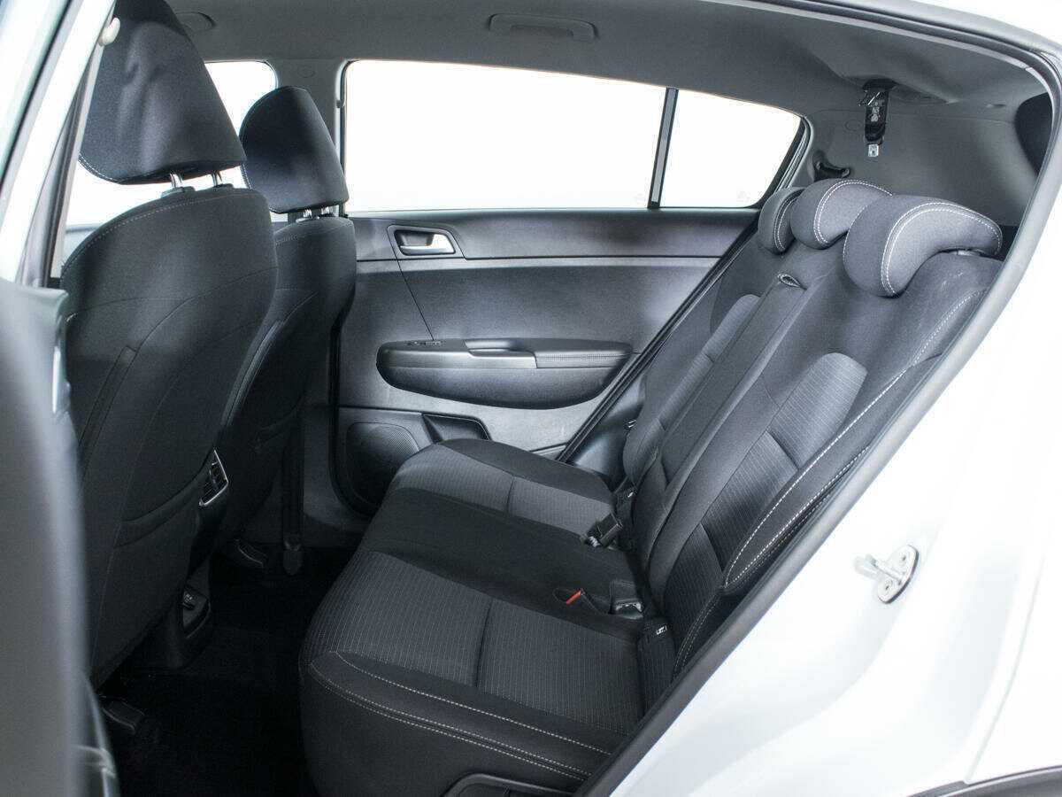 Б/У Киа Спортейдж 2018 года. Фото: #9