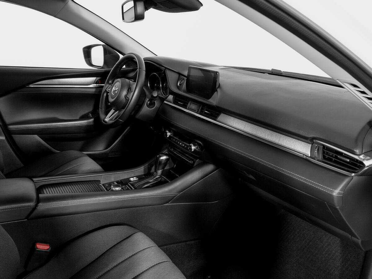 Б/У Мазда 6 2018 года. Фото: #8