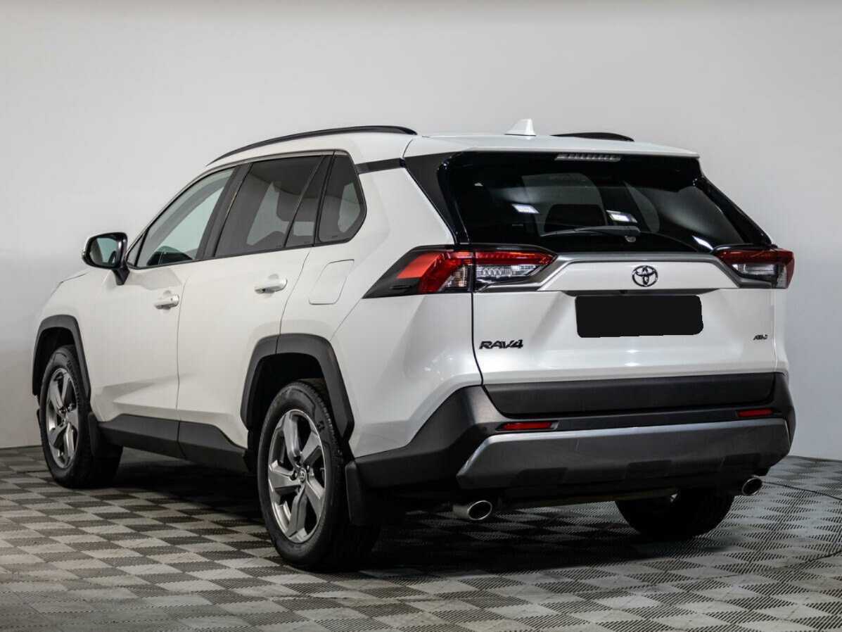 Toyota RAV4 2020 года с пробегом. Фото: #5