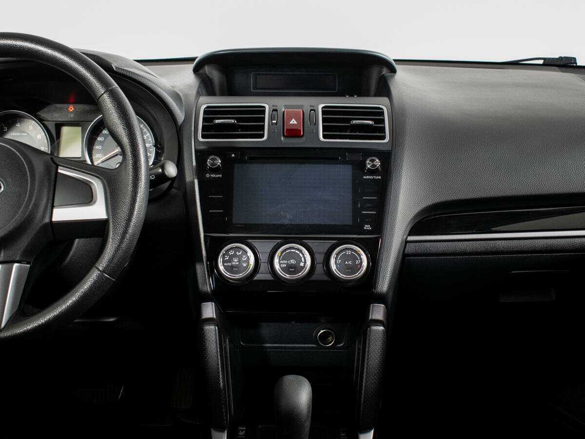 Б/У Субару Форестер 2017 года. Фото: #8