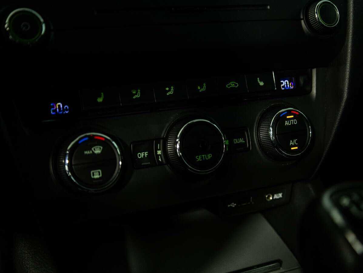 Skoda Octavia 2014 года с пробегом. Фото: #14