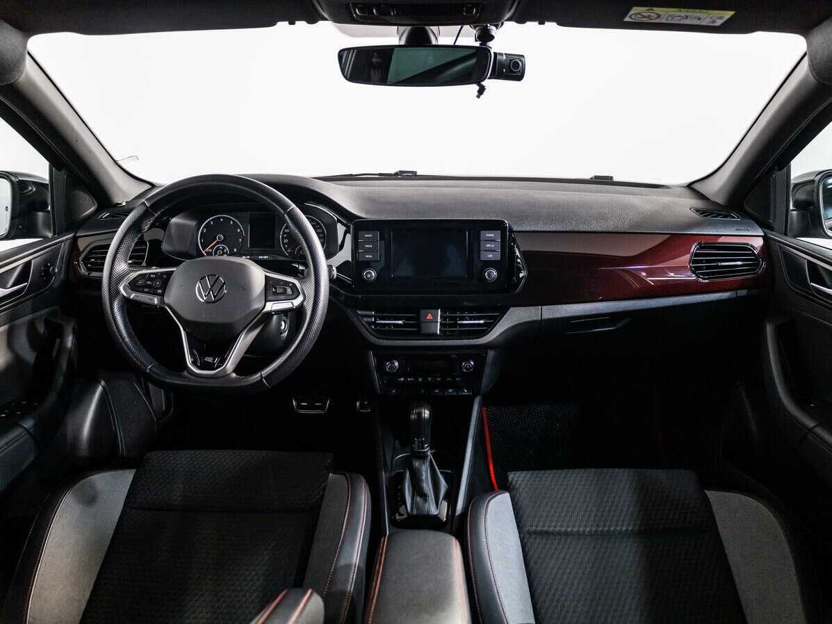 Volkswagen Polo 2021 года с пробегом. Фото: #11