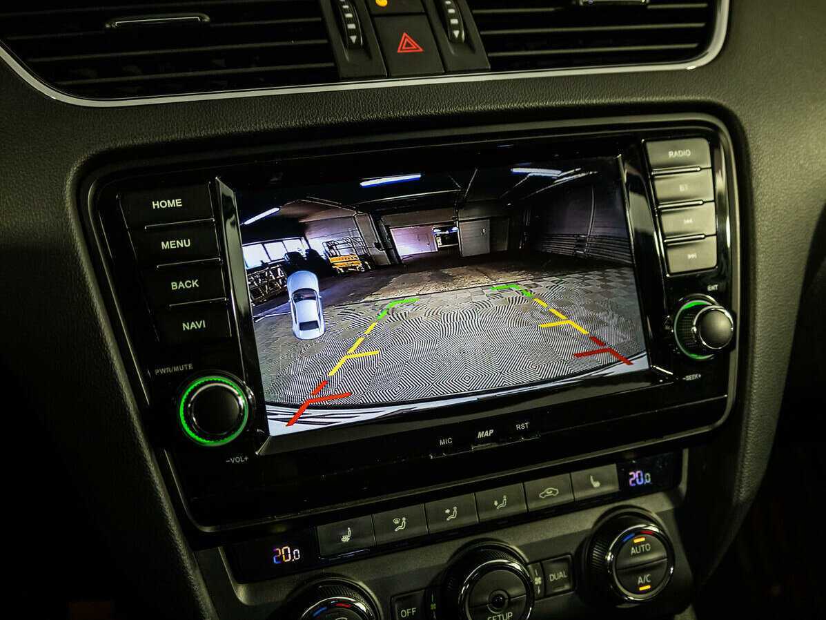 Б/У Шкода Октавия 2013 года. Фото: #14