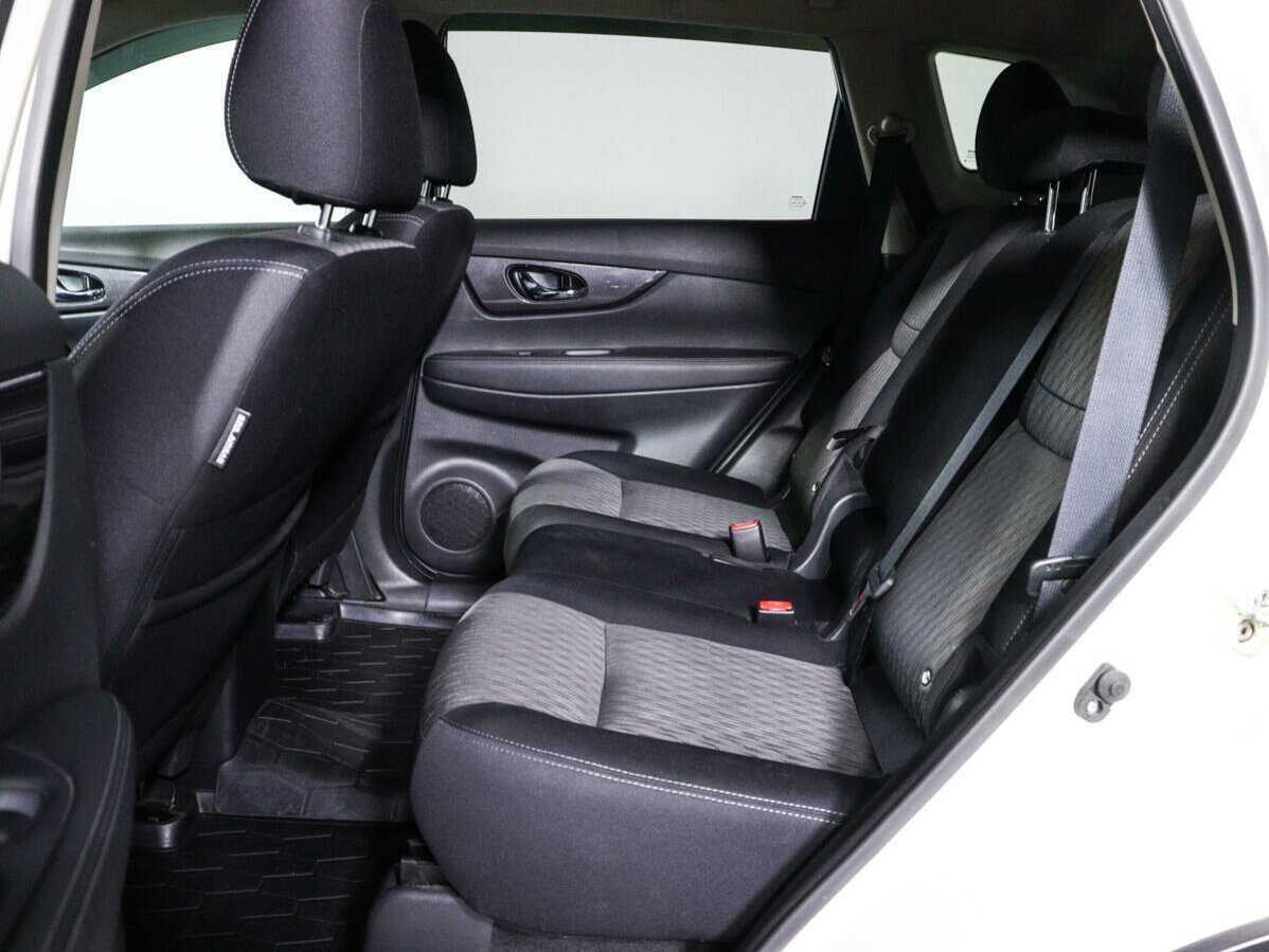 Б/У Ниссан Икс-Трейл 2019 года. Фото: #7