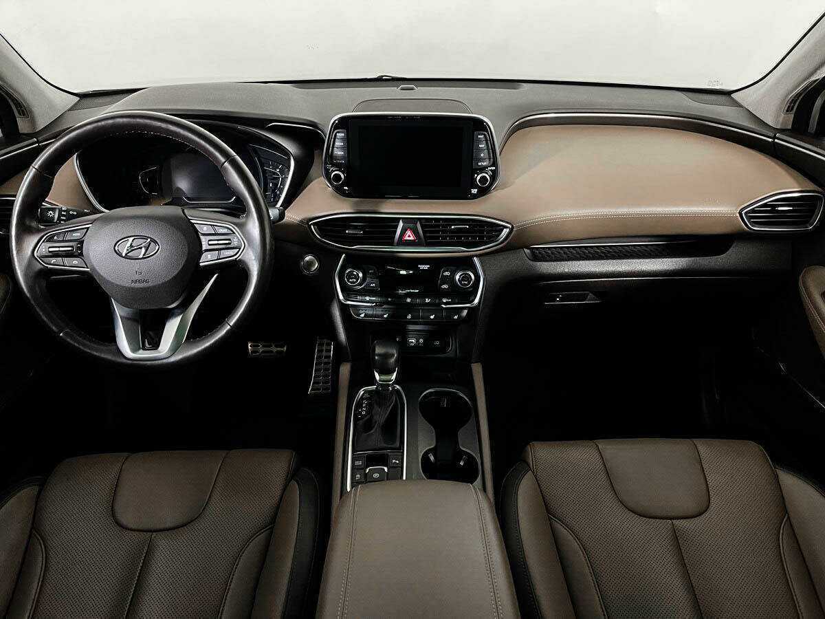 Hyundai Santa Fe 2018 года с пробегом. Фото: #12