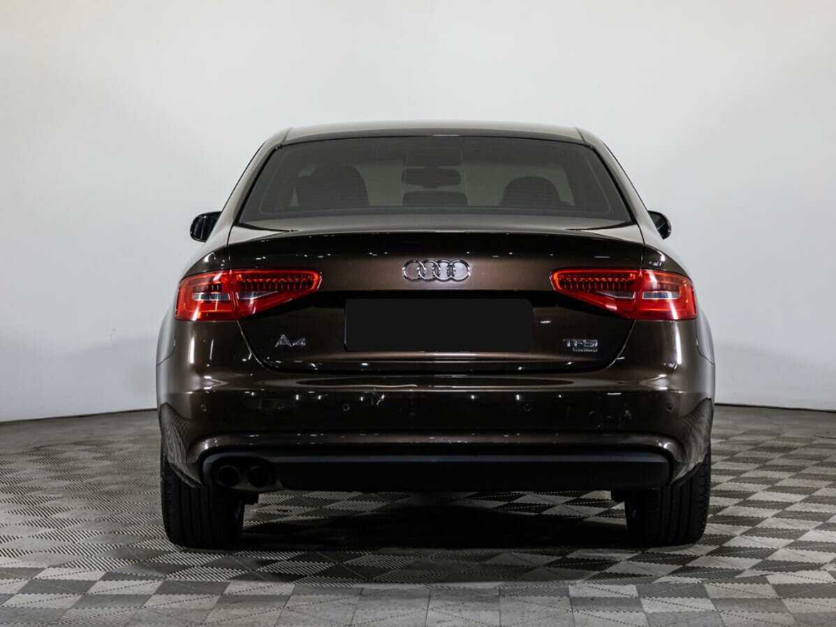 Audi A4 2012 года с пробегом. Фото: #4