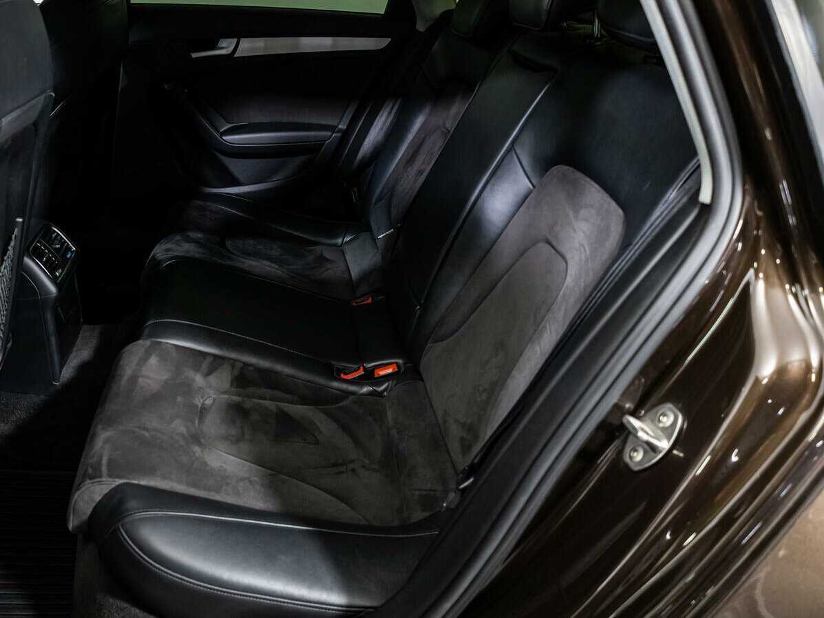 Audi A4 2012 года с пробегом. Фото: #7