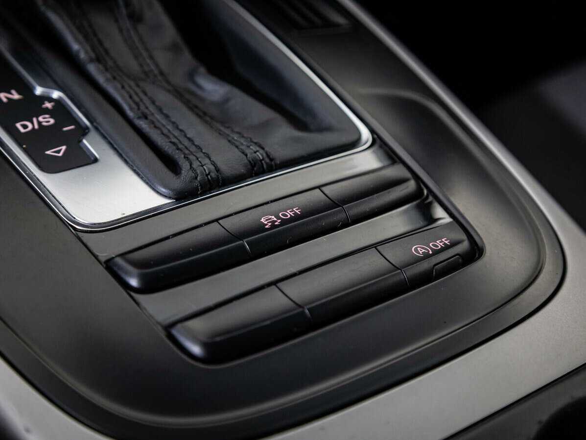 Audi A4 2014 года с пробегом. Фото: #13