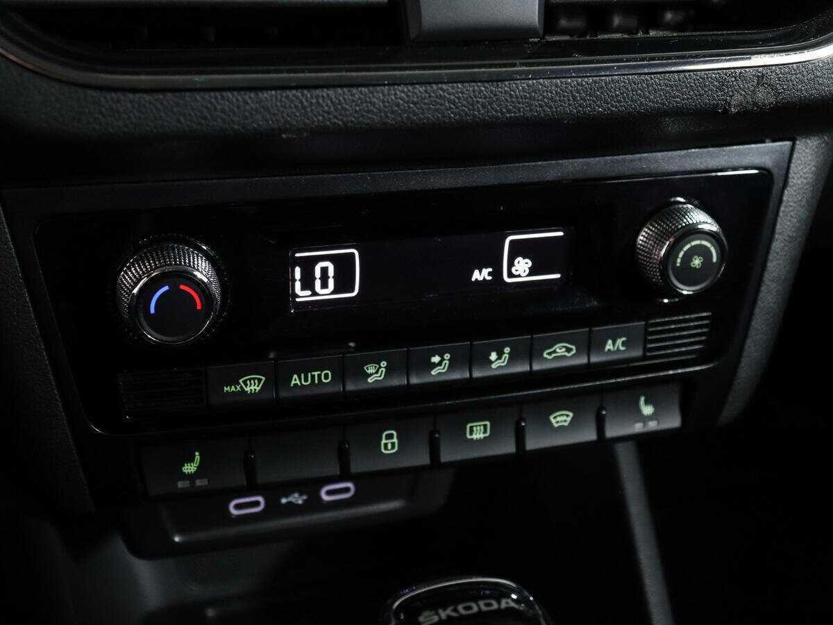 Б/У Шкода Рапид 2020 года. Фото: #18