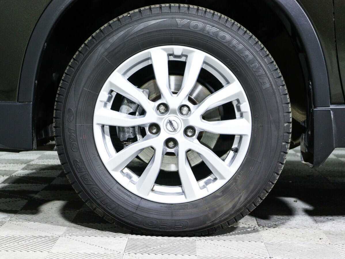 Б/У Ниссан Икс-Трейл 2019 года. Фото: #12