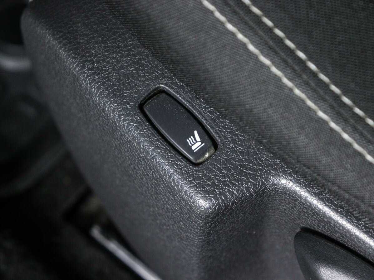 Б/У Рено Логан 2022 года. Фото: #11