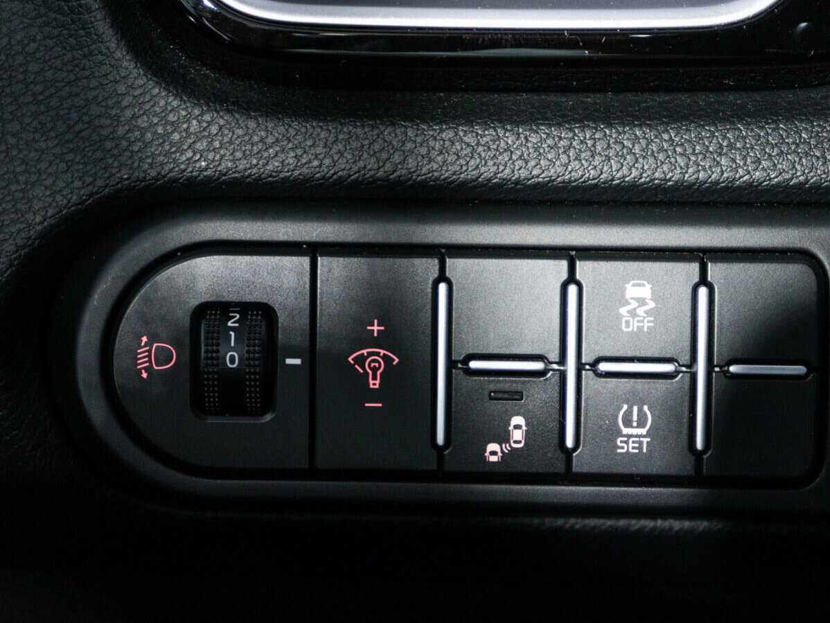 Б/У Киа Сид 2021 года. Фото: #17