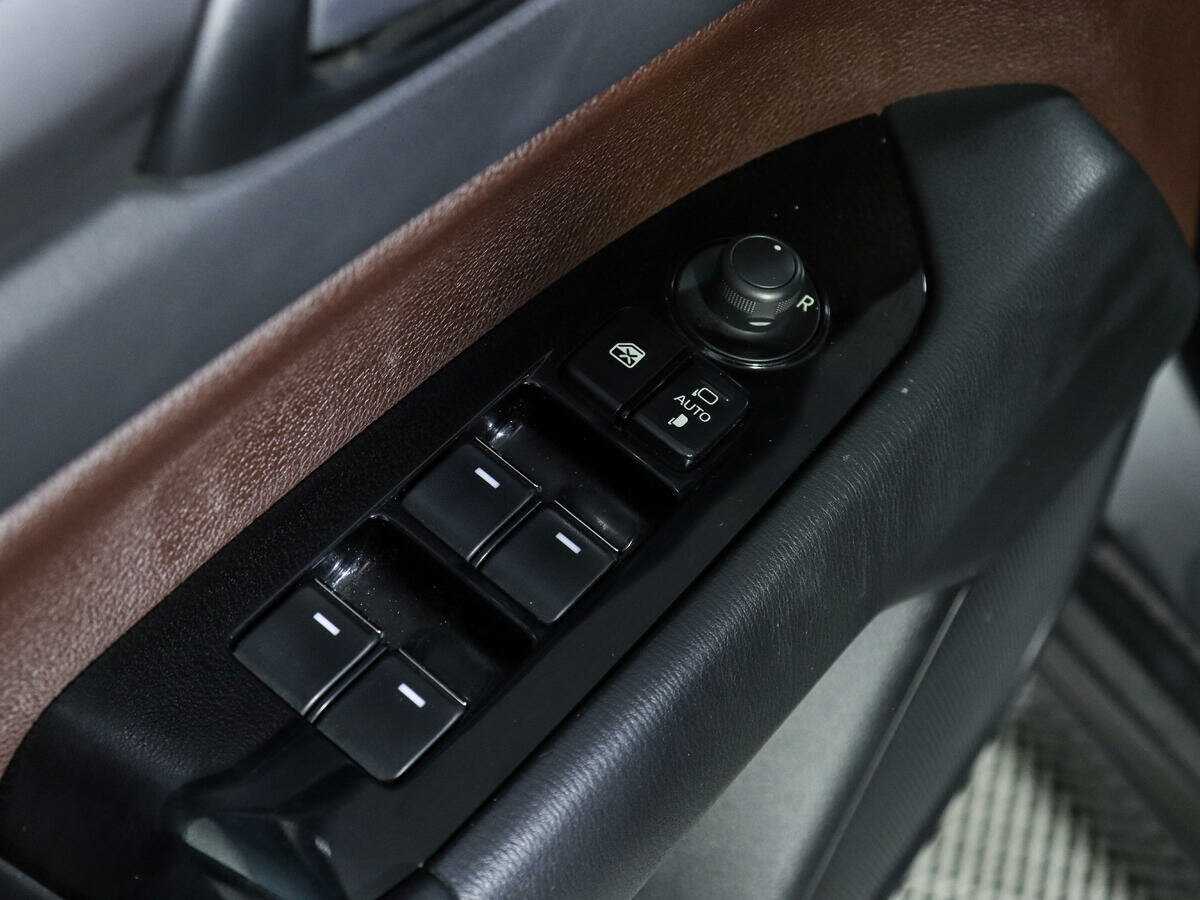 Б/У Мазда Ц-Икс-5 2017 года. Фото: #15