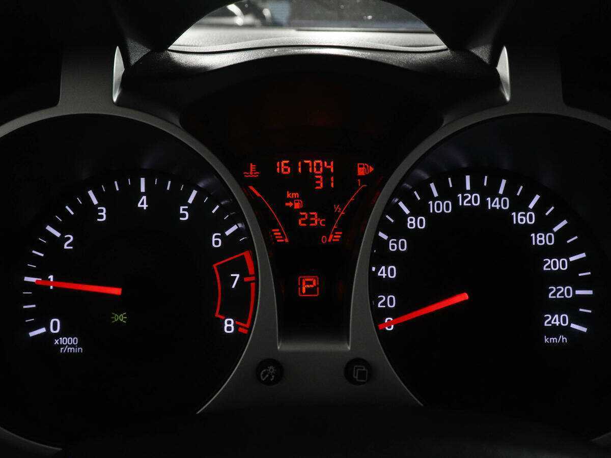 Nissan Juke 2012 года с пробегом. Фото: #10