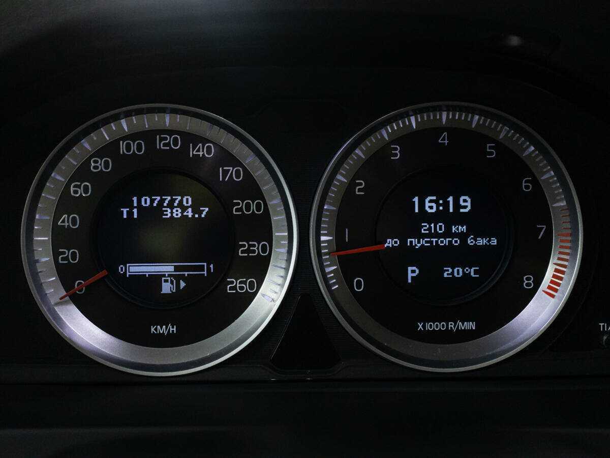 Б/У Вольво С60 2012 года. Фото: #11