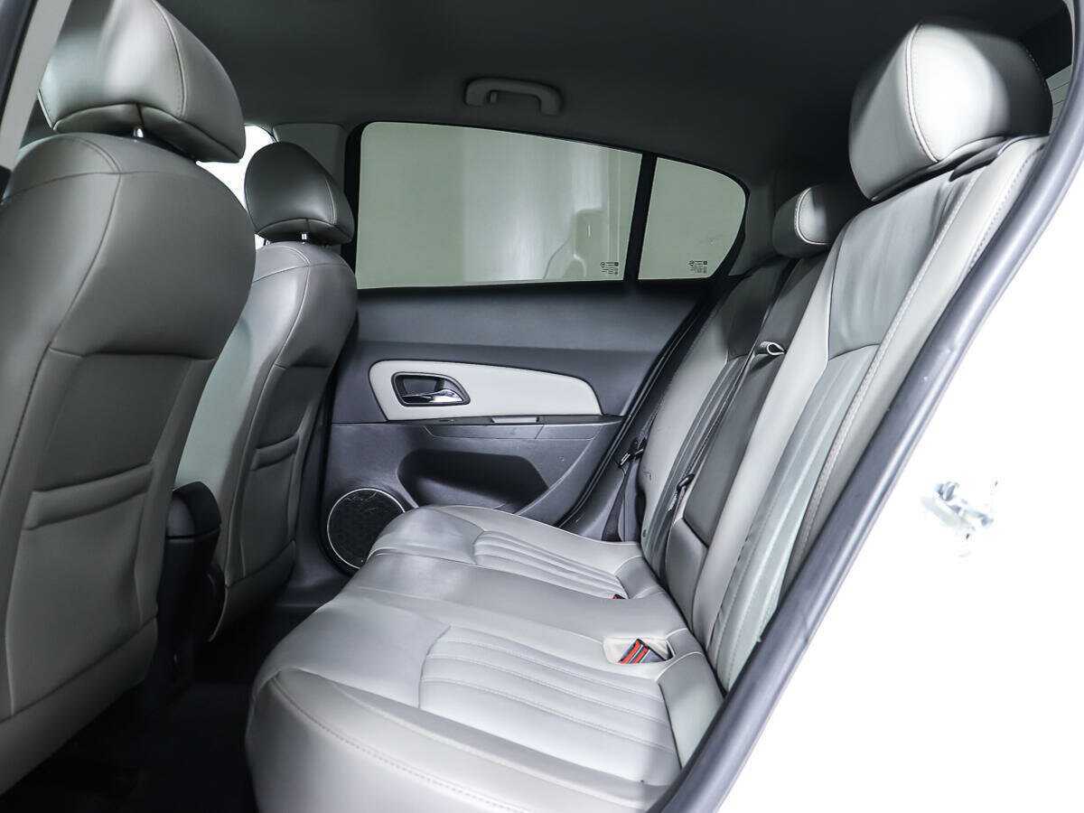 Chevrolet Cruze 2013 года с пробегом. Фото: #8