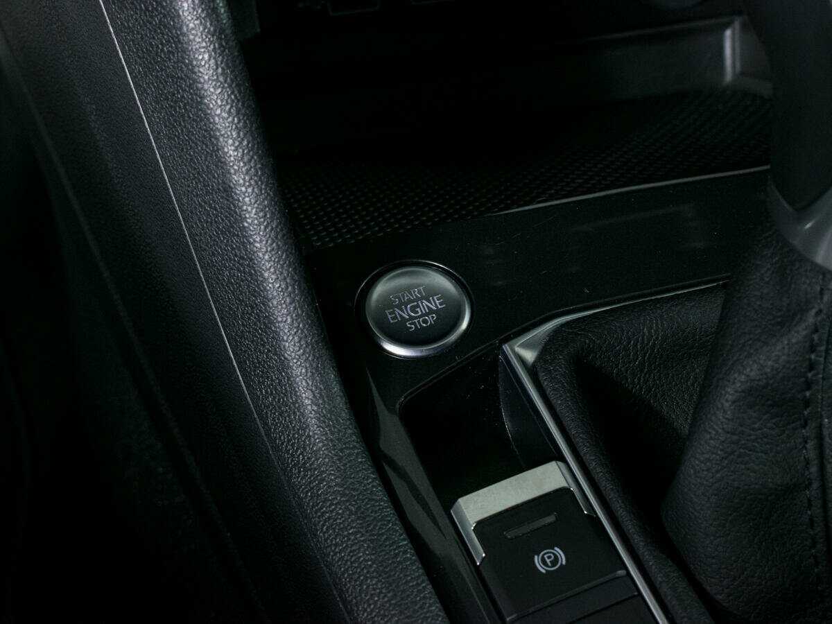 Volkswagen Tiguan 2018 года с пробегом. Фото: #14