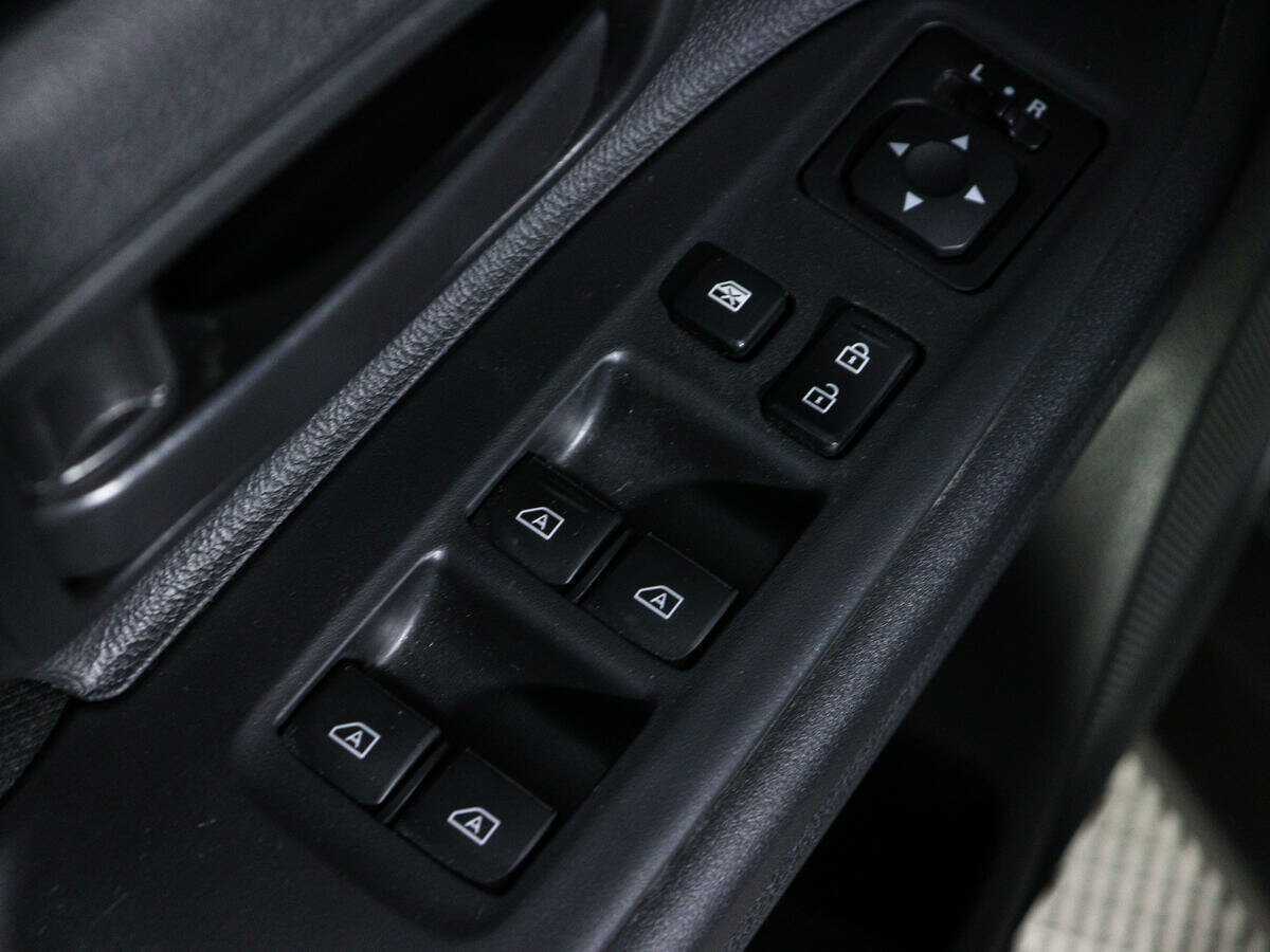 Б/У Митсубиши Оутлэндер 2018 года. Фото: #13