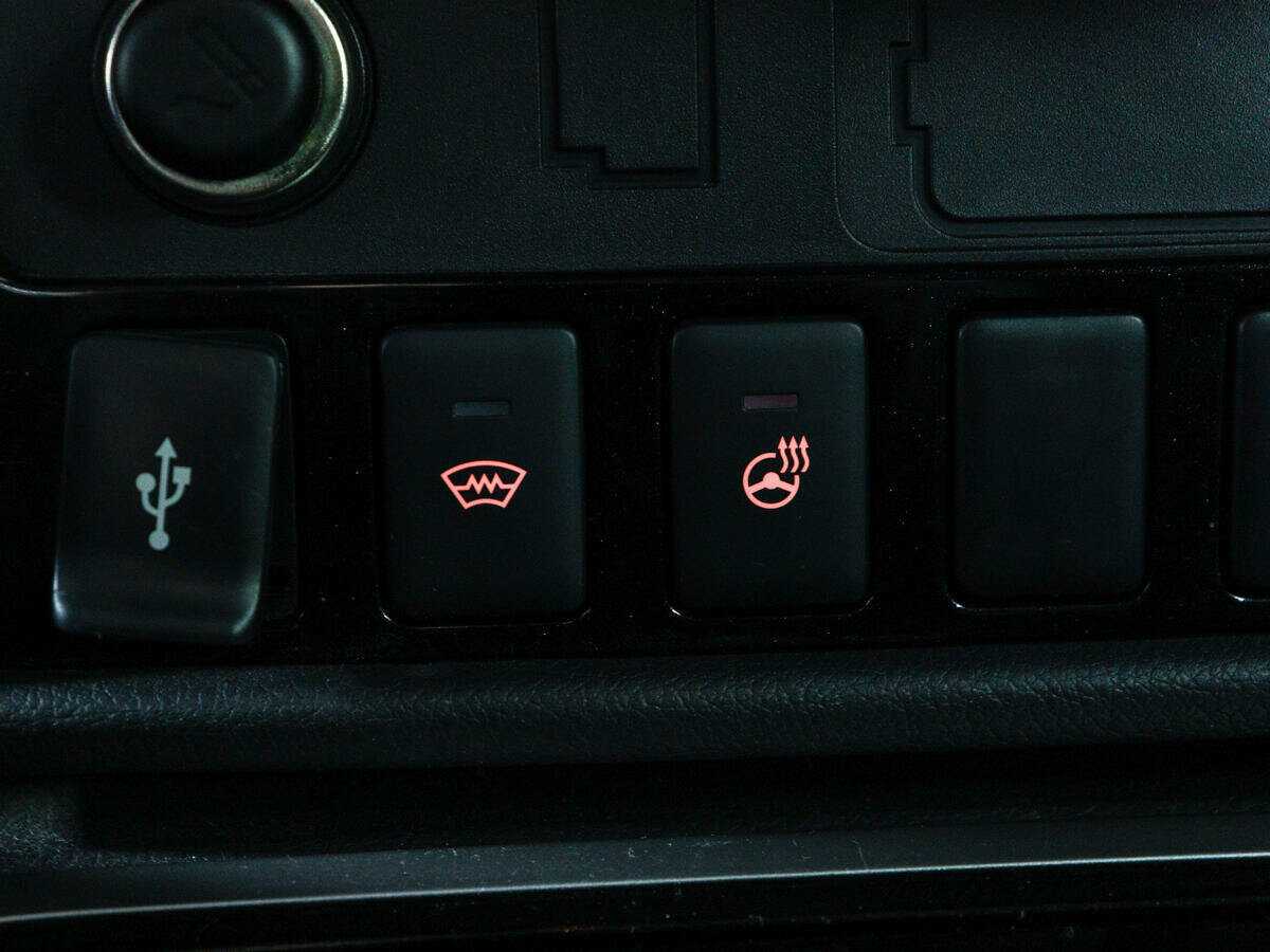 Б/У Митсубиши Оутлэндер 2018 года. Фото: #16