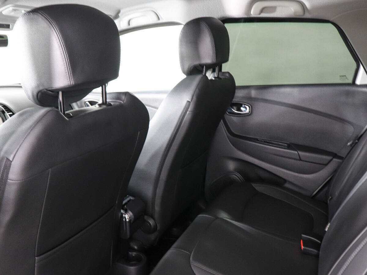 Renault Kaptur 2017 года с пробегом. Фото: #11