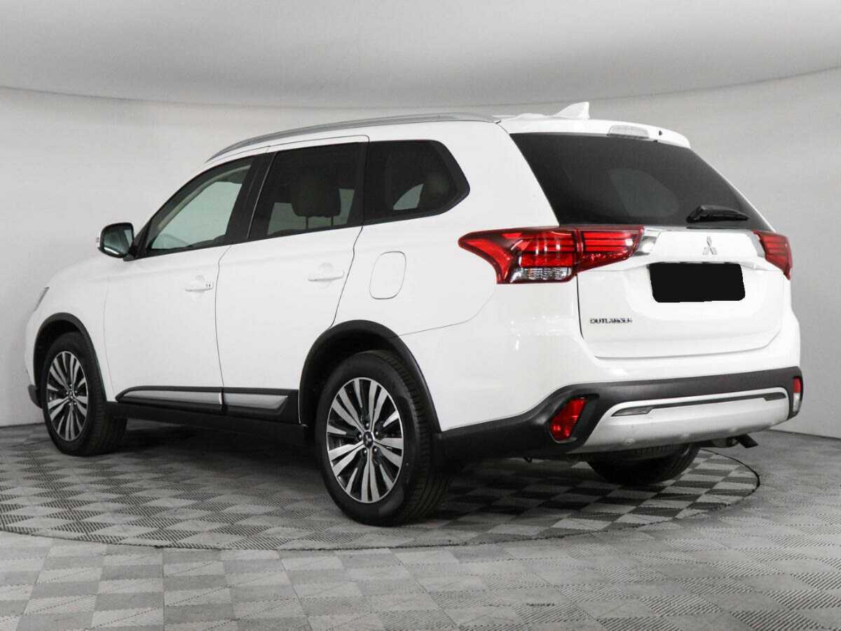 Mitsubishi Outlander 2021 года с пробегом. Фото: #6