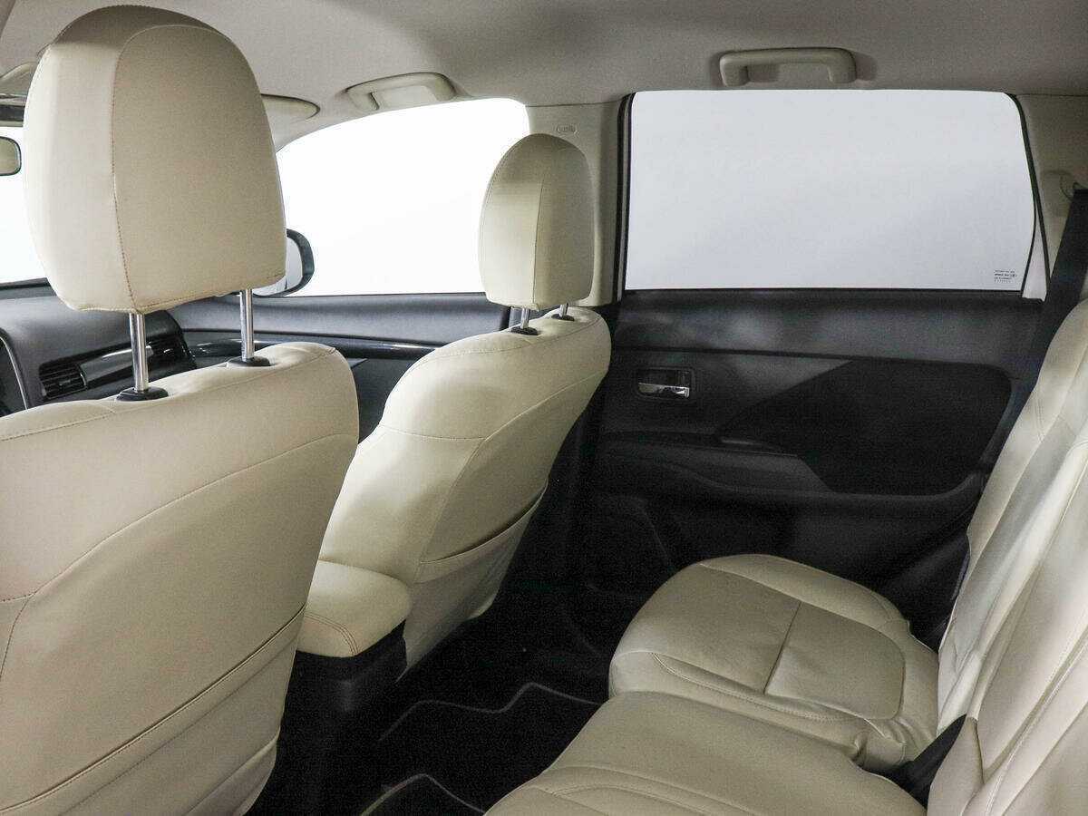 Mitsubishi Outlander 2021 года с пробегом. Фото: #11