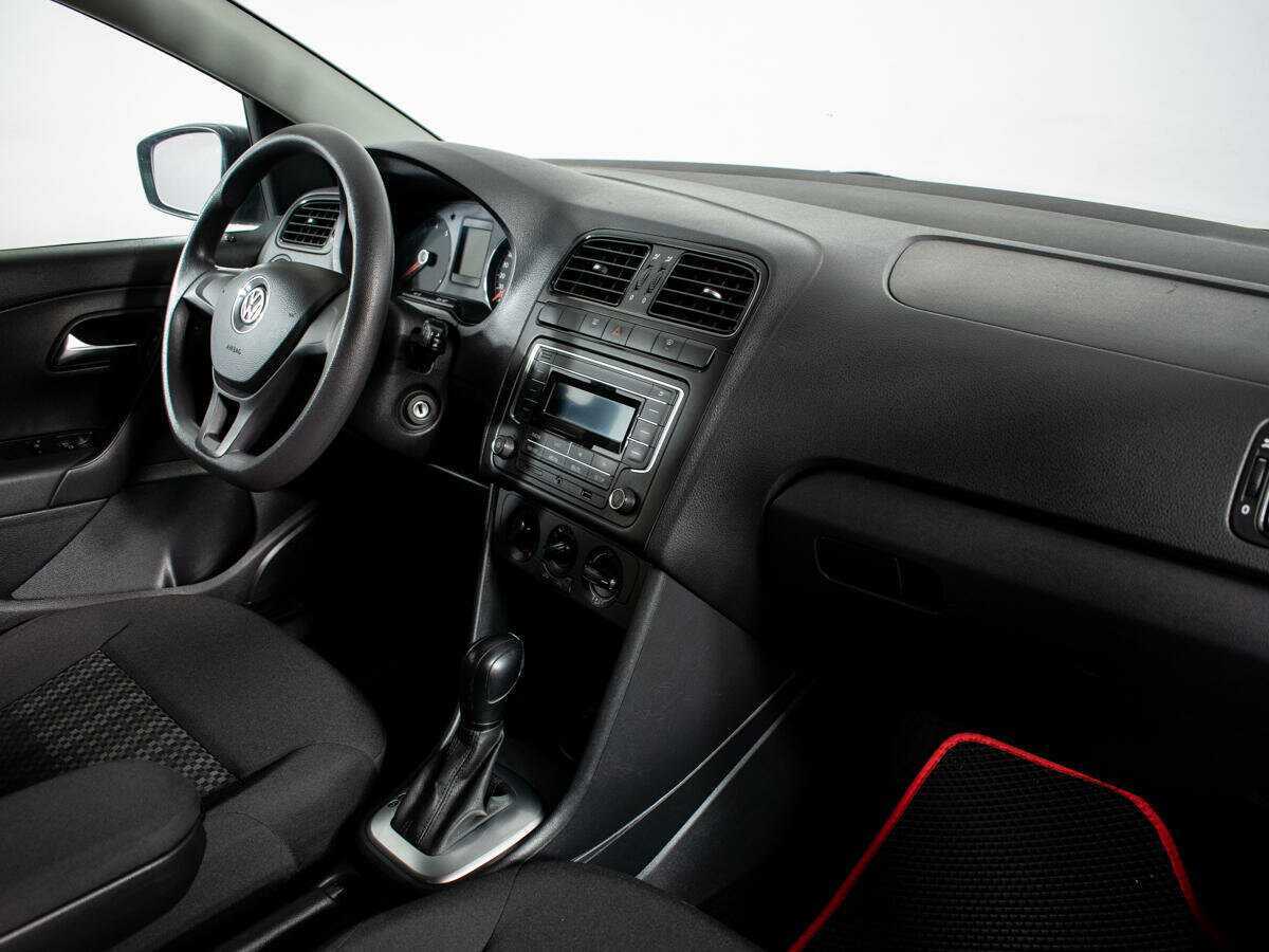 Б/У Фольксваген Поло 2018 года. Фото: #6