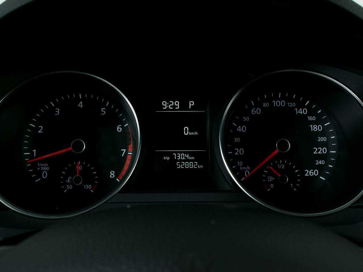 Б/У Фольксваген Джетта 2016 года. Фото: #9