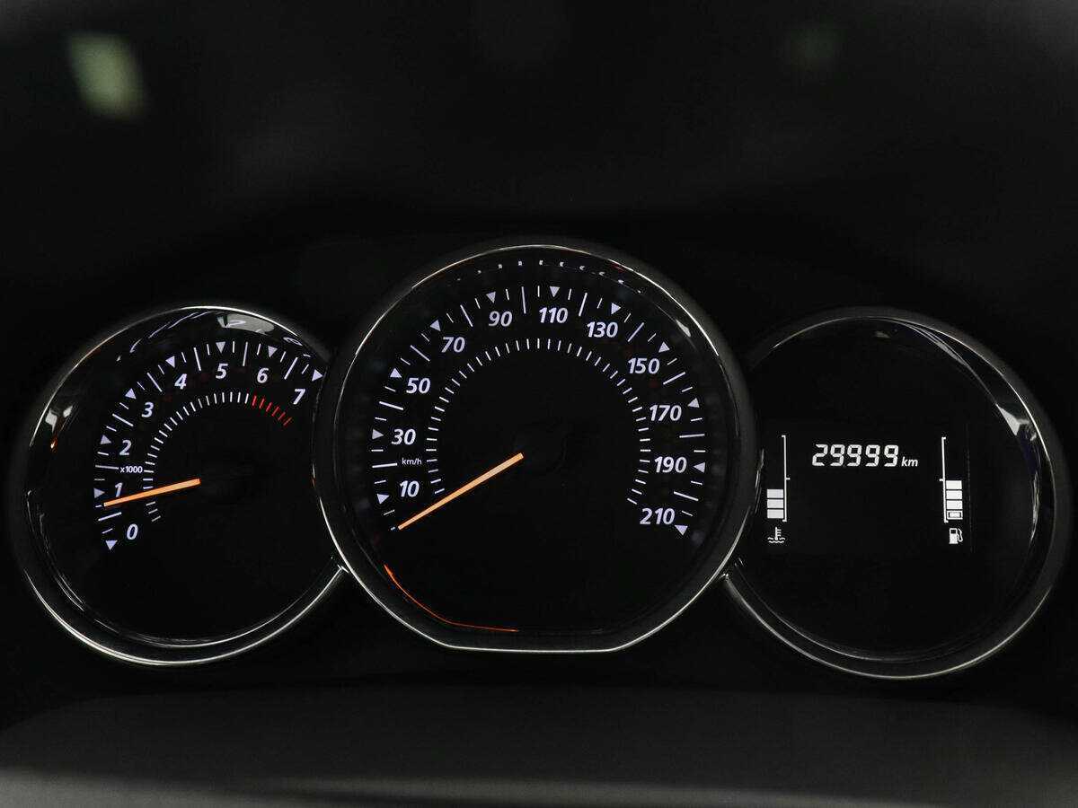 Renault Logan 2019 года с пробегом. Фото: #10