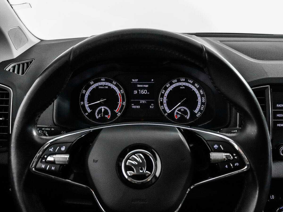 Б/У Шкода Карок 2021 года. Фото: #15