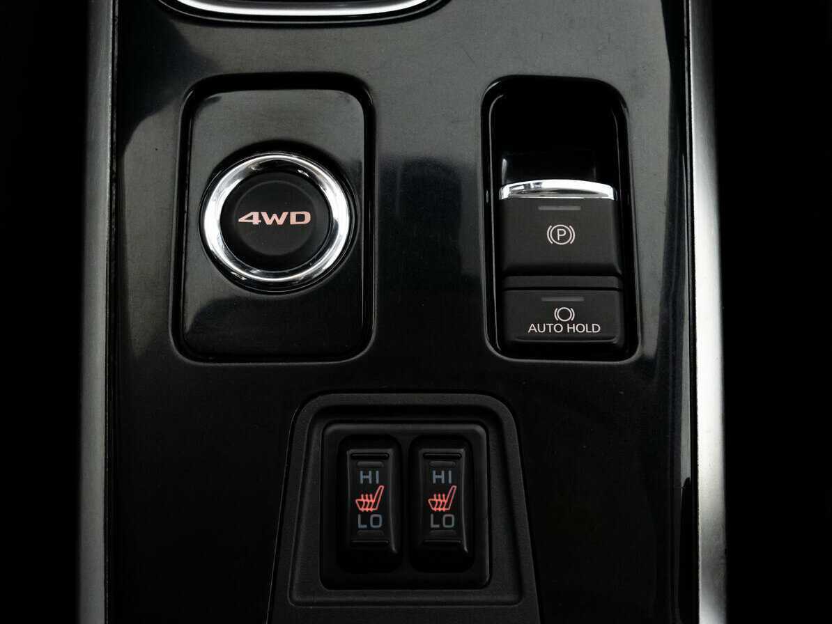 Б/У Митсубиши Оутлэндер 2019 года. Фото: #13