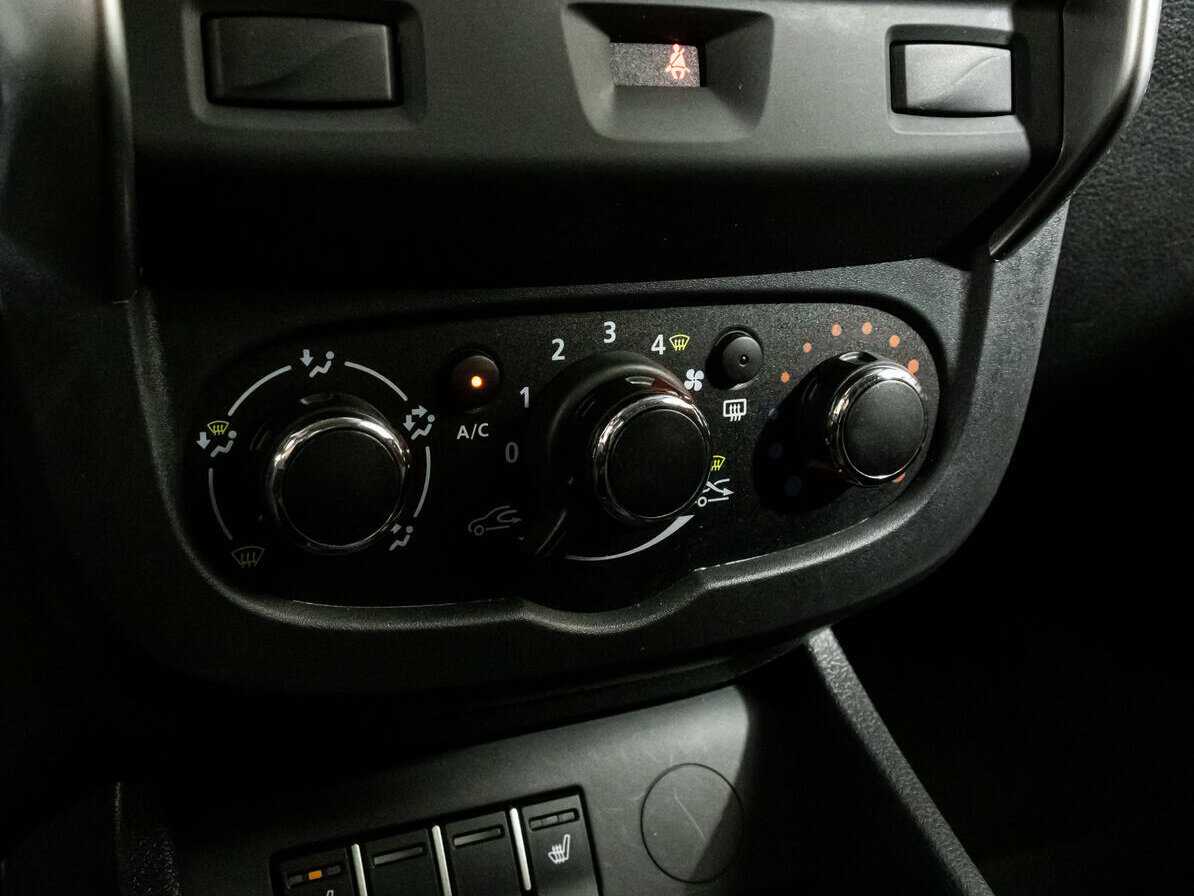 Lada (ВАЗ) Largus 2021 года с пробегом. Фото: #9