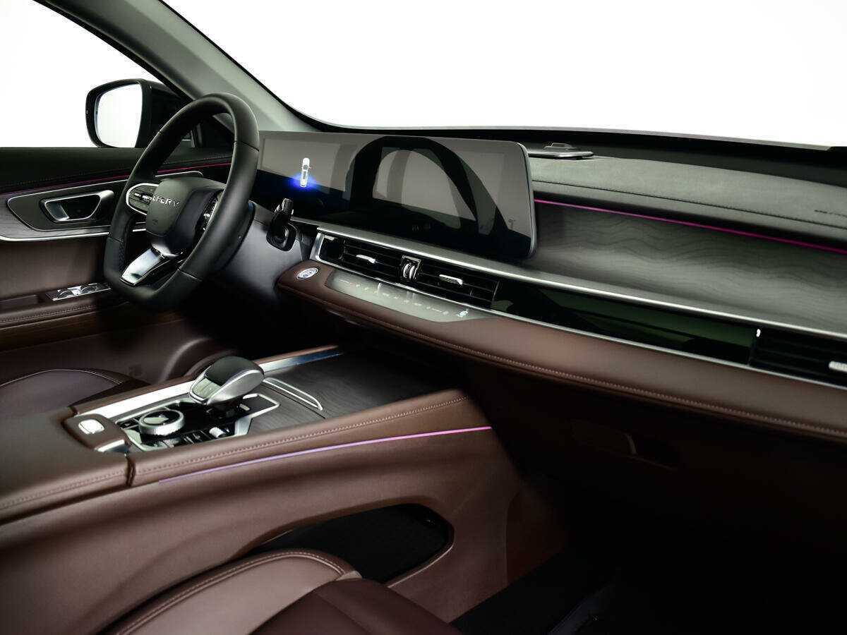 Chery Tiggo 8 Pro Max 2023 года с пробегом. Фото: #8