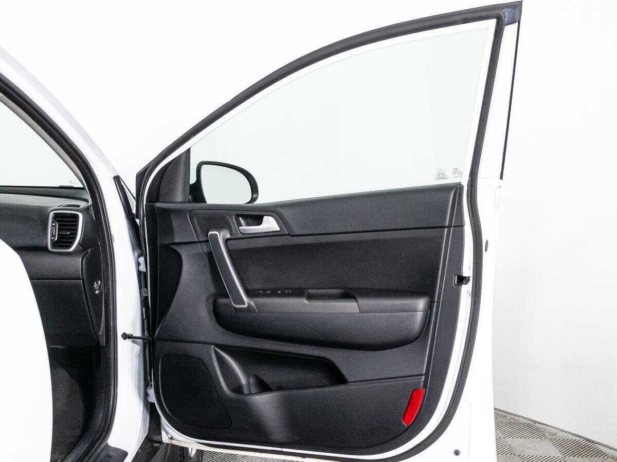 Б/У Киа Спортейдж 2020 года. Фото: #26