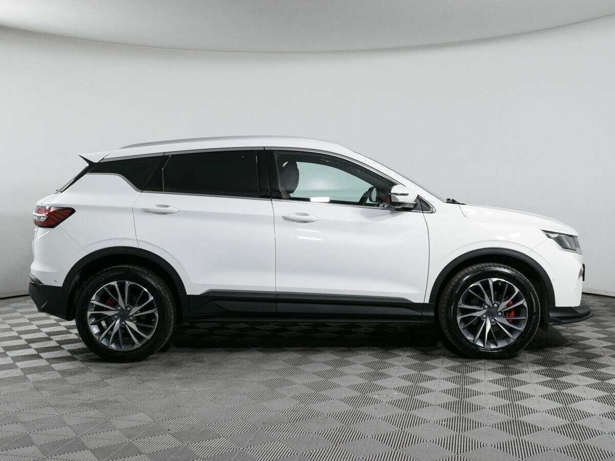 Б/У Джили Кулрэй 2023 года. Фото: #3