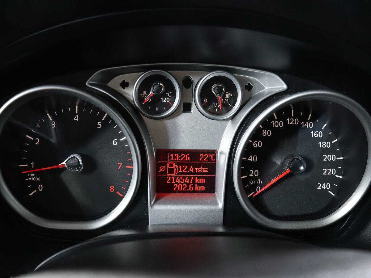 Б/У Форд Куга 2012 года. Фото: #10