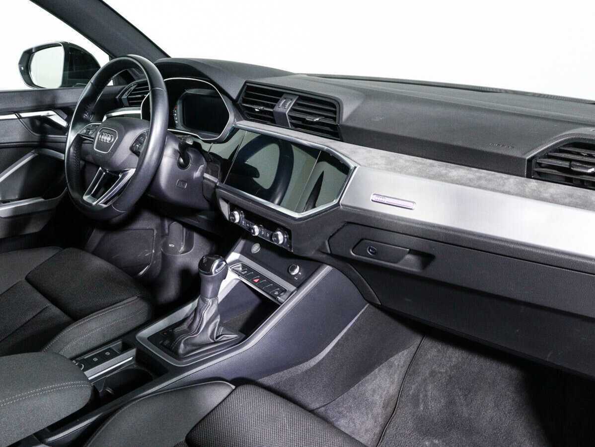Audi Q3 2019 года с пробегом. Фото: #6
