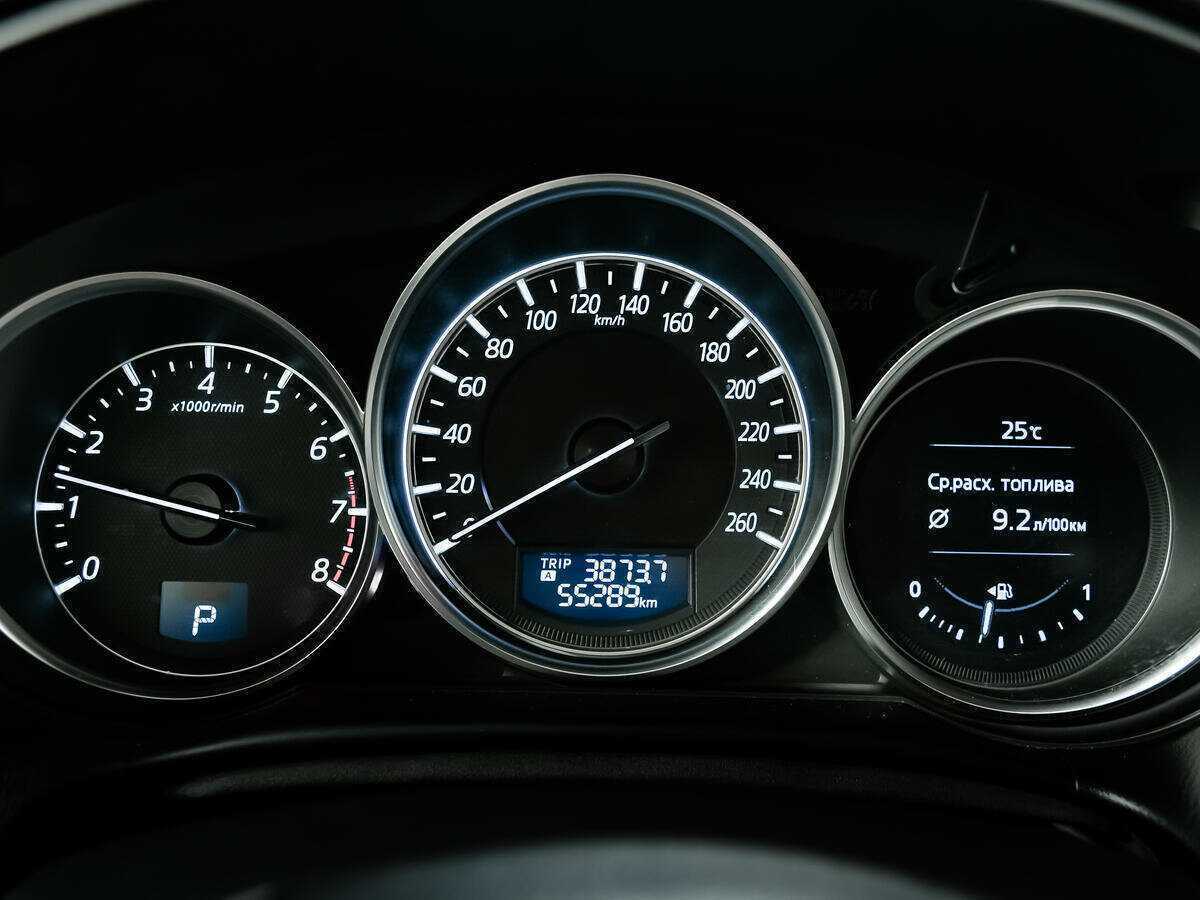 Б/У Мазда Ц-Икс-5 2016 года. Фото: #9