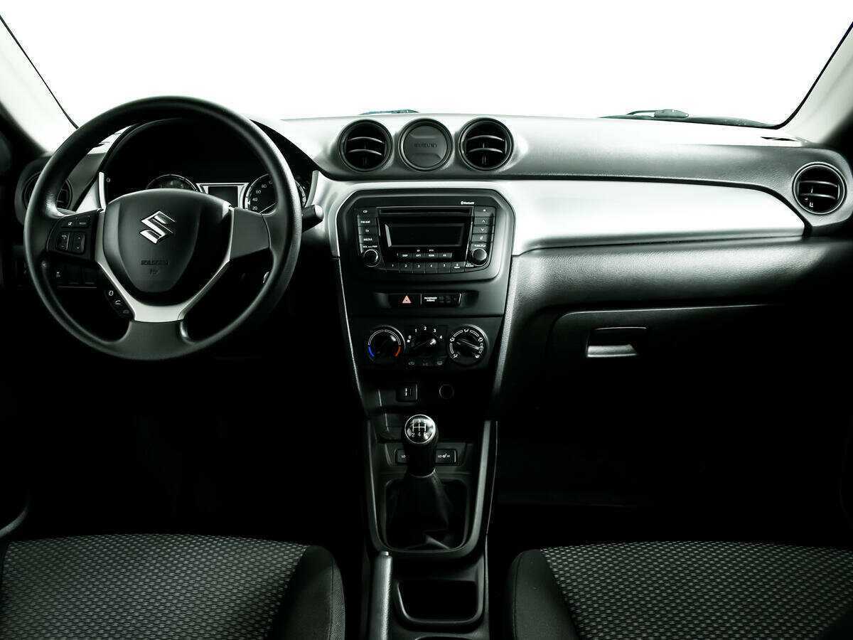 Б/У Сузуки Витара 2018 года. Фото: #10