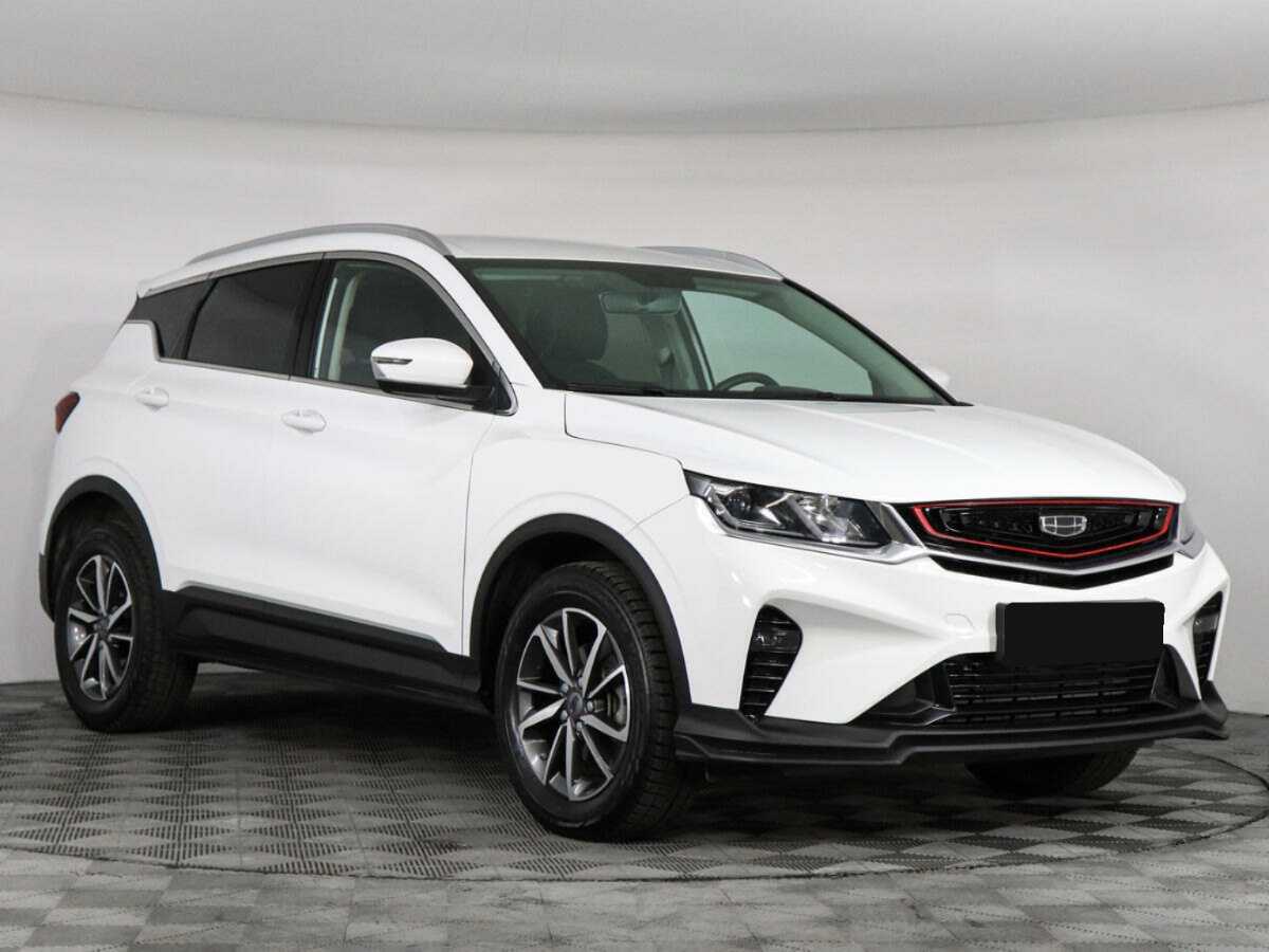 Geely Coolray 2022 года с пробегом. Фото: #2